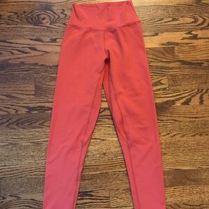 Ptula workout leggings